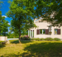 Modern gestaltete Villa mit Pool in einem großen Garten in der Gegend von Buzet - foto 42