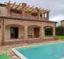 Rural stone villa with swimming pool in Svetvincenat - pic 3