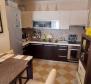 Apartament w Supetarska Draga, wyspa Rab, pierwsza linia do morza - pic 4