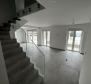 Apart-willa z 5 apartamentami w pierwszym rzędzie do morza w Selce - pic 47