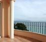 Квартира с балконом с видом на Адриатическое море, всего в 100 метрах от пляжа - фото 5