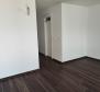 1. Linie zum Meer - 3-Zimmer-Wohnung in einem neuen Gebäude auf der Halbinsel Pag - foto 15