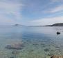 Większa część zielonej wyspy w pięknym archipelagu Kornati - pic 3