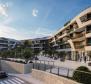 Low priced 2-bedroom luxurious apartment in Porec in central location, 150m from the sea! 