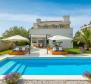 Beautiful 5***** villa with swimming pool in Rovinj outskirts - pic 5