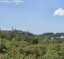 Städtisches Grundstück in Buje für 3 Luxusvillen mit herrlichem Meerblick - foto 7