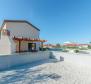 Holiday villa with swimming pool in Privlaka area near Zadar mere 90 meters from the sea - pic 5