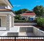 Villa de luxe avec piscine dans un endroit calme à Garica, île de Krk - pic 12