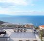 Penthouse 100m2 z widokiem na morze i basenem + taras na dachu w Bregi, Opatija 