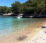 Exceptional property on Hvar island with 4 apartments, by the sea - pic 11