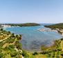 Villa neuve moderne avec vue sur la mer dans une copropriété fermée de Banjole, à 50 m de la mer, à vendre - pic 7