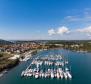 Villa neuve moderne avec vue sur la mer dans une copropriété fermée de Banjole, à 50 m de la mer, à vendre - pic 4