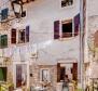 Apartment in the heart of Rovinj 70 meters from the sea, for sale - pic 5