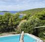 Villa with pool on Vis island, in Brgujac, for sale 