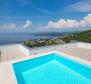 Penthouse in einem Neubau mit Pool auf dem Dach oberhalb des Zentrums von Opatija, idyllische Umgebung, zu verkaufen - foto 2