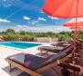 5-bedroom holiday villa with swimming pool, Svetvinčenat - pic 22