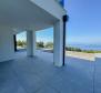 Villa neuve moderne avec piscine à débordement, garage, jardin, vue panoramique sur la mer à Kostrena, à vendre - pic 11