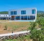 Villa neuve de qualité supérieure à Crikvenica avec vue et piscine, à vendre 