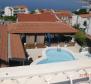 Apart-villa in Dugi Rat just 70 meters from the sea - pic 2