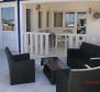 Apart-villa in Dugi Rat just 70 meters from the sea - pic 10