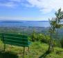 Attraktives Grundstück zum Verkauf in Kastel Kambelovac mit Meerblick und gültiger Baugenehmigung - foto 2