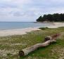 Einzigartiges Stadtgrundstück zum Verkauf in Fažana, 50 m vom Strand entfernt - foto 54