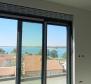 Bel appartement avec terrasse et vue dans un immeuble neuf à 100 mètres de la mer à Medulin - pic 17