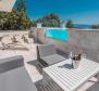 Nouvelle villa jumelée moderne avec piscine à Pobri, Opatija - pic 15