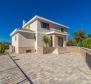 Maison de luxe avec vue panoramique sur la mer à Malinska 