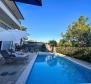 Maison de trois appartements, piscine et vue mer 