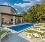 Wonderful villa with pool in Tinjan 