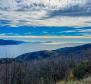 Trois terrains à bâtir pour la construction de villas avec piscine, vue panoramique sur la mer dans la région de Brsec, à vendre 