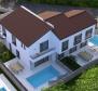 Semi-detached house with swimming pool in Malinska, Krk, for sale 