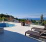 Grand villa with swimming pool in Rijeka, for sale 