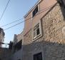 Stone house in a great location in Medulin, 1 km from the sea, for sale 