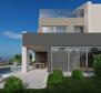 Modern villa in Poreč, 500m from the sea, for sale 