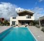 Unexpectedly modern villa in Marčana with swimming pool 