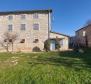 Maison en pierre traditionnelle d&#39;Istrie à Poreč 