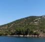 Fantastic T1 land plot on highly demanded island of Hvar, only 50 meters from the sea 