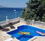 Villa with swimming pool, first row to the sea in Smokvica, Novi Vinodolski area 