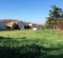 Land in Antonci, Poreč, for construction of 10 units/apartments spread over 2 buildings 